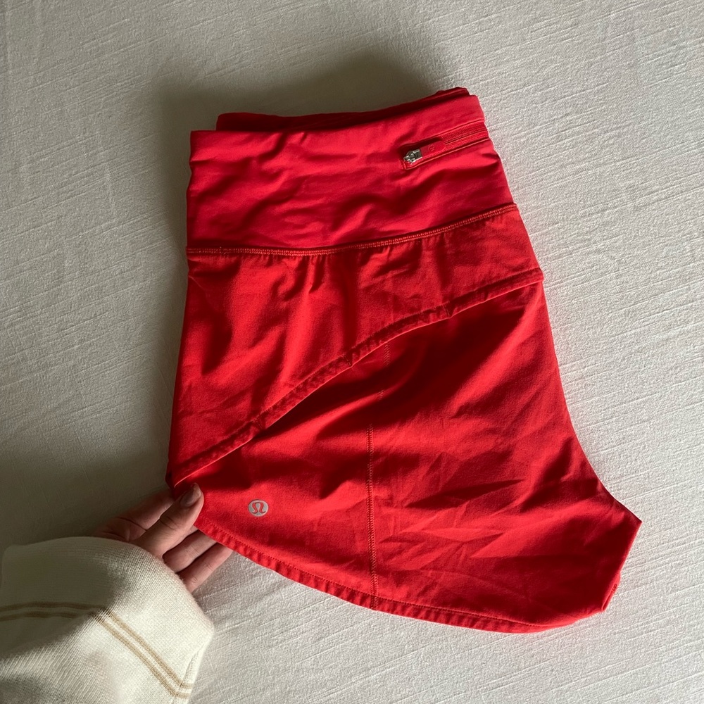Lululemon speed up women’s short size 8